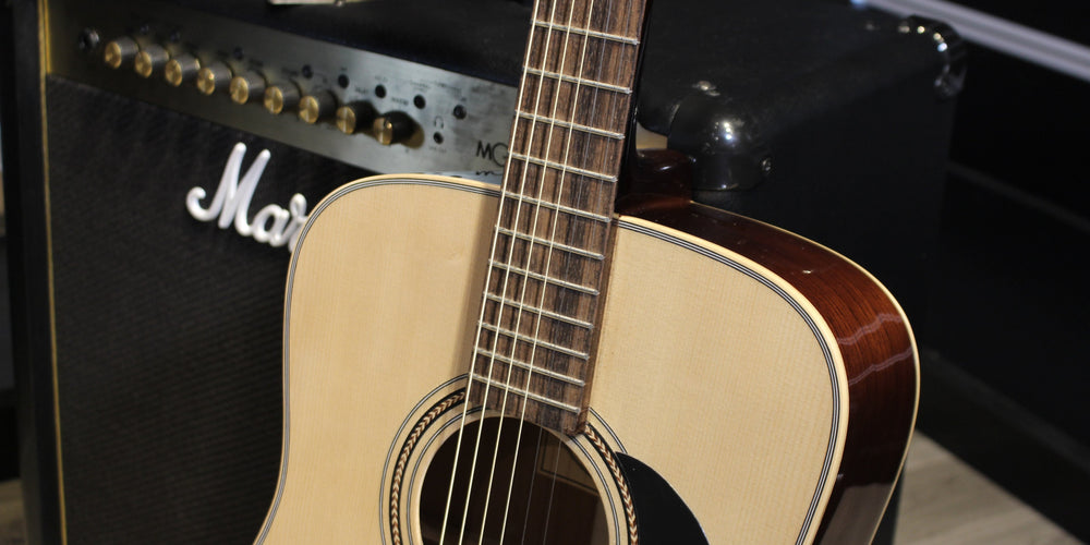 Đàn Guitar Sinh Viên