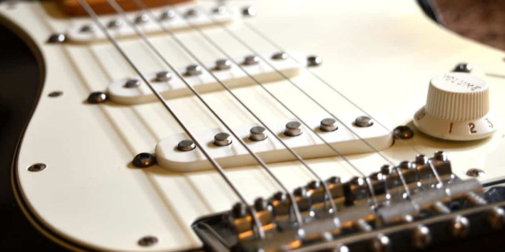 Cách Chọn Dây Đàn Guitar Điện