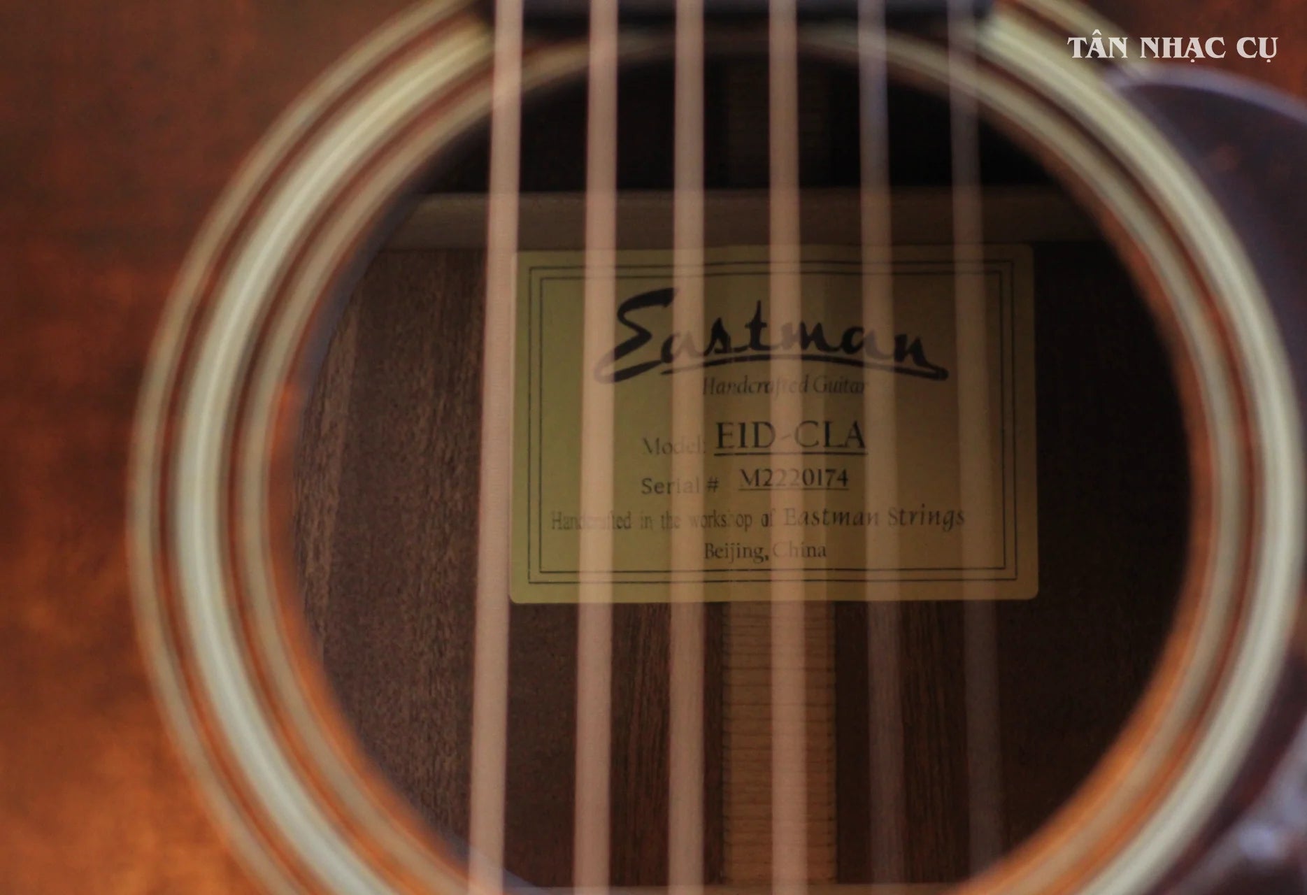 Đàn Guitar Acoustic Eastman Traditional Series E1D