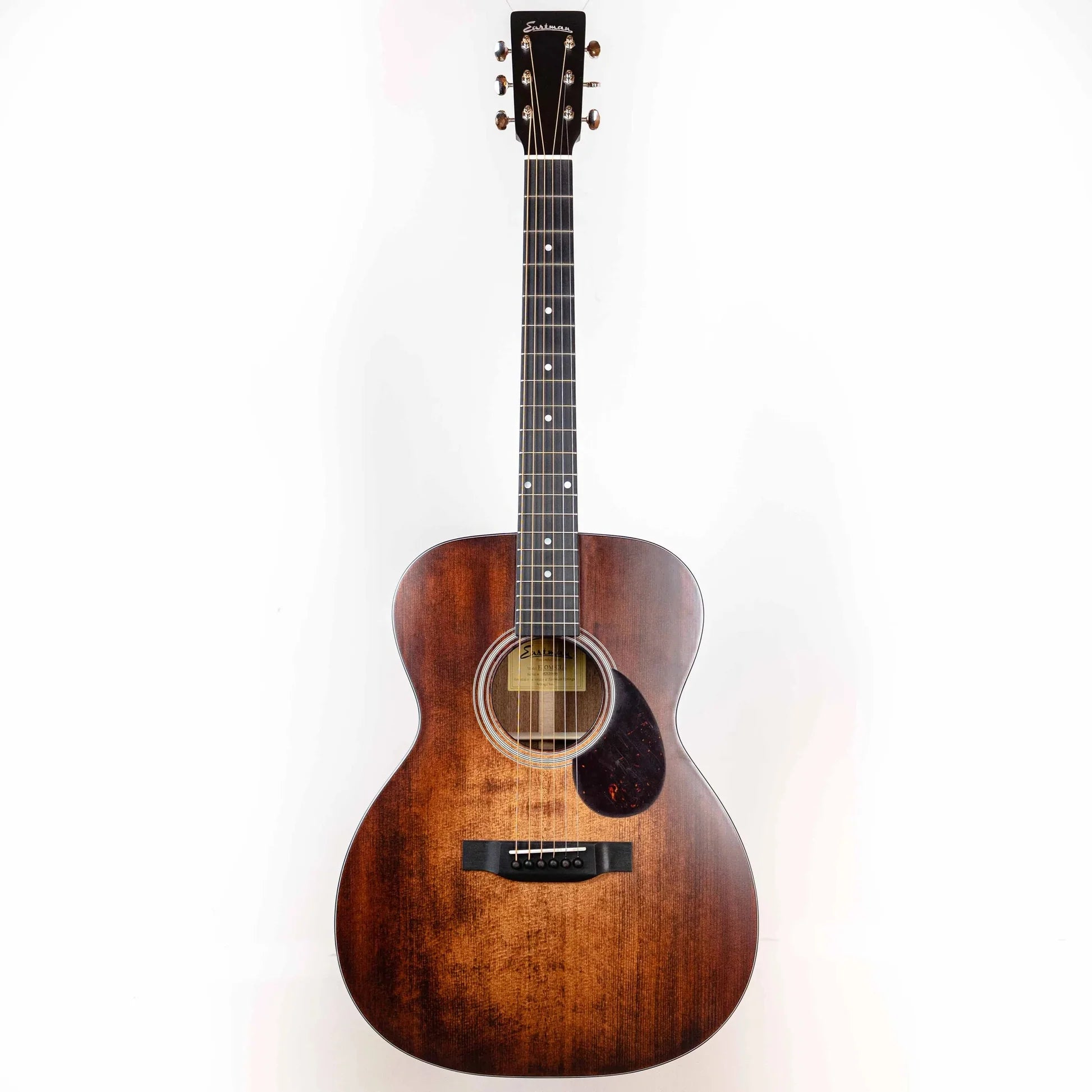 Đàn Guitar Acoustic Eastman Traditional Series E1OM