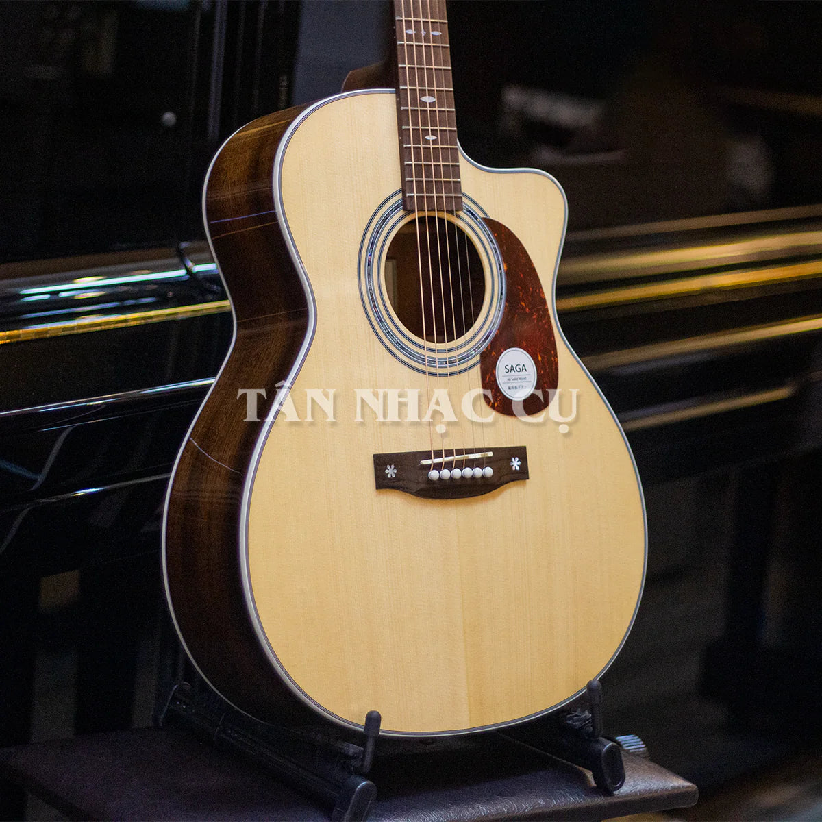 Đàn Guitar Acoustic Saga A1GC Pro