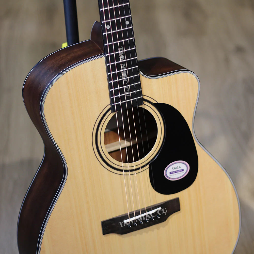 Đàn Guitar Acoustic Saga SF600GC