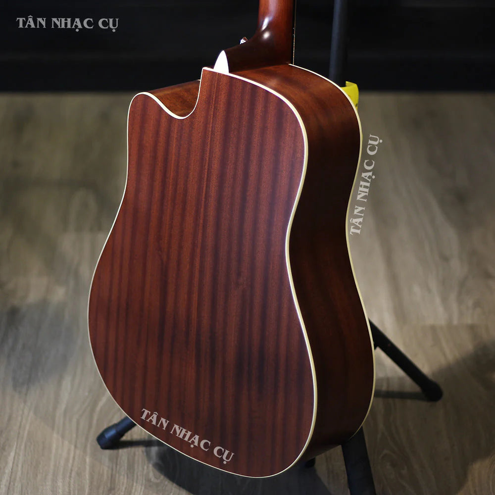 Đàn Guitar Acoustic Saga SF700C