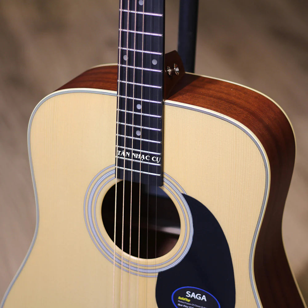 Đàn Guitar Acoustic Saga SF700