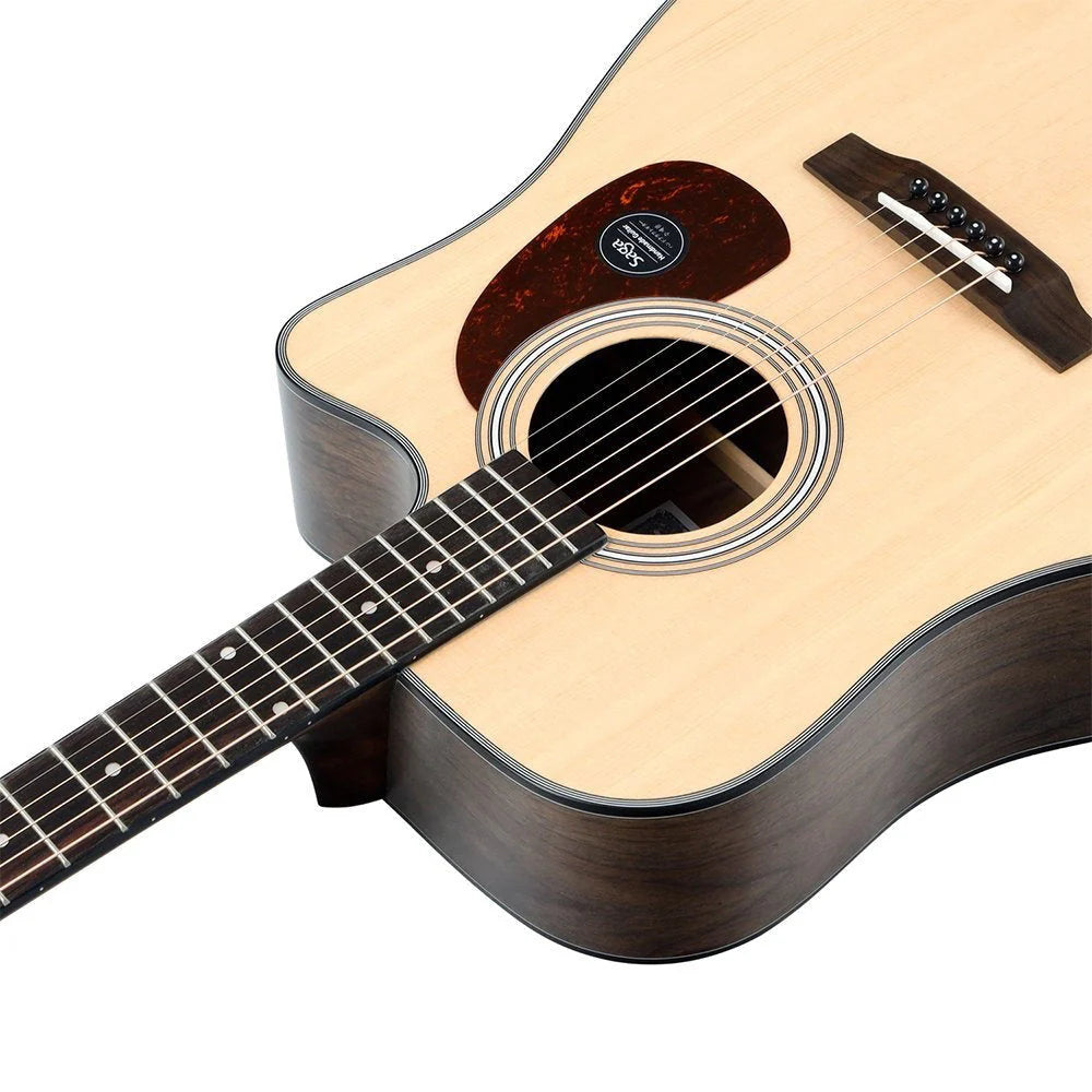 Đàn Guitar Acoustic Saga SF800CE