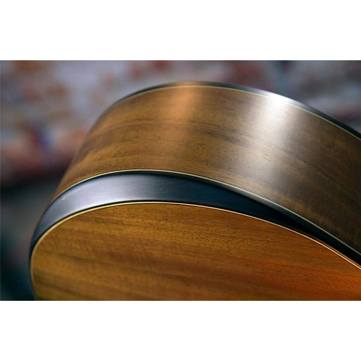 Đàn Guitar Acoustic Washburn G55 Mini, Koa with Armrest