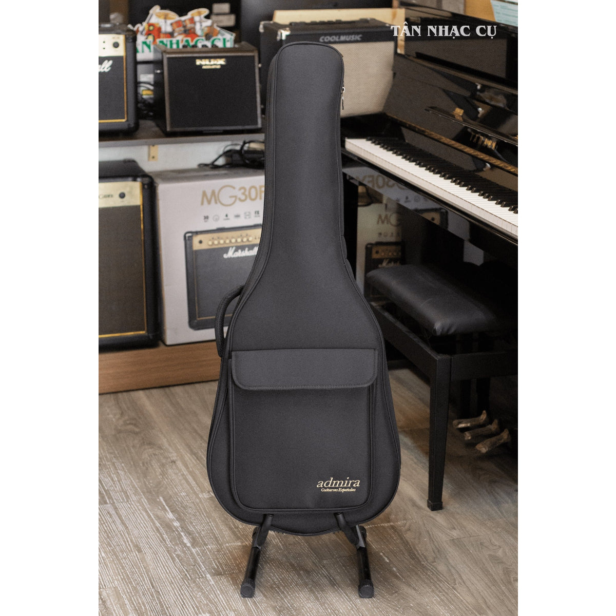 Đàn Guitar Classic Admira Malaga EC