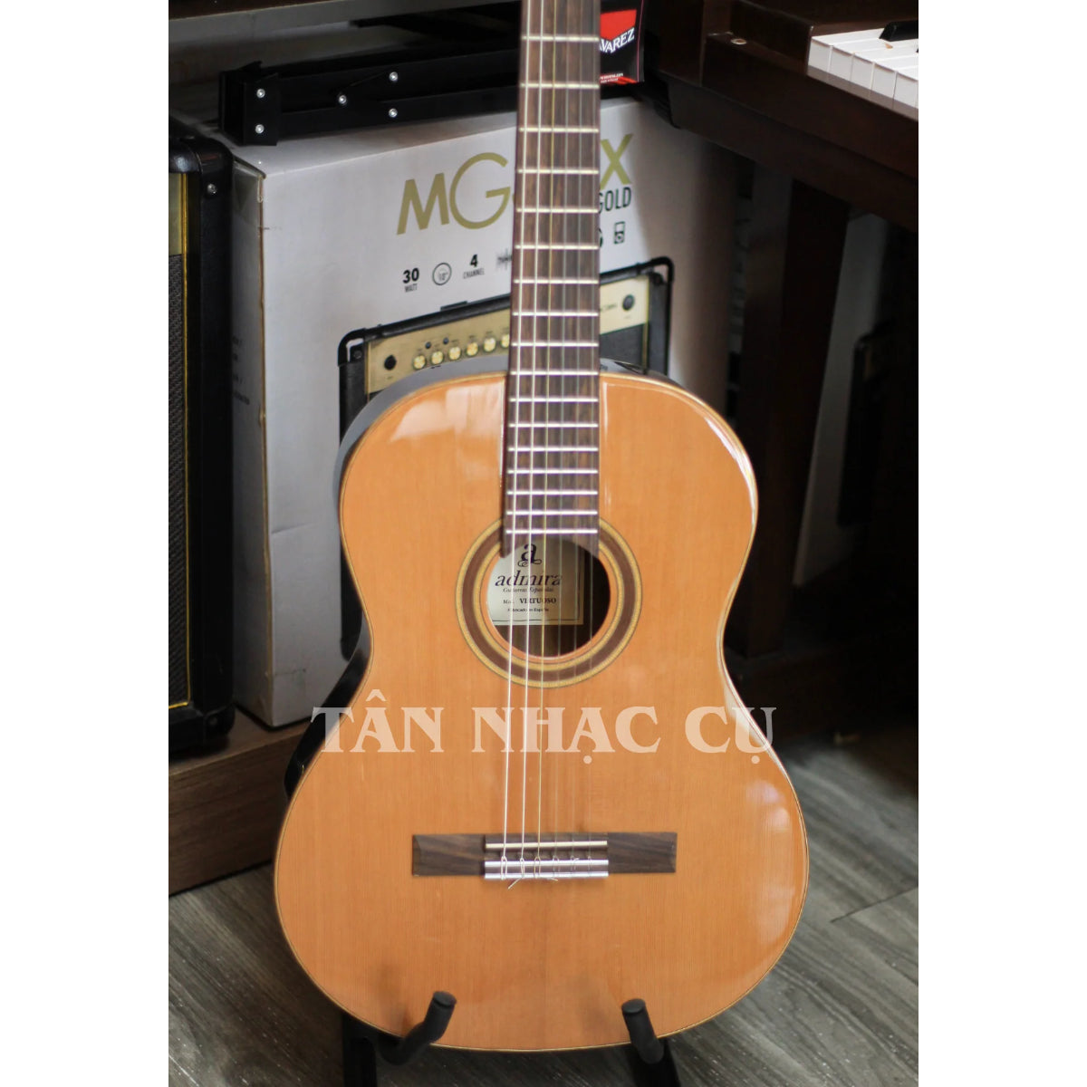 Đàn Guitar Classic Admira Virtuoso