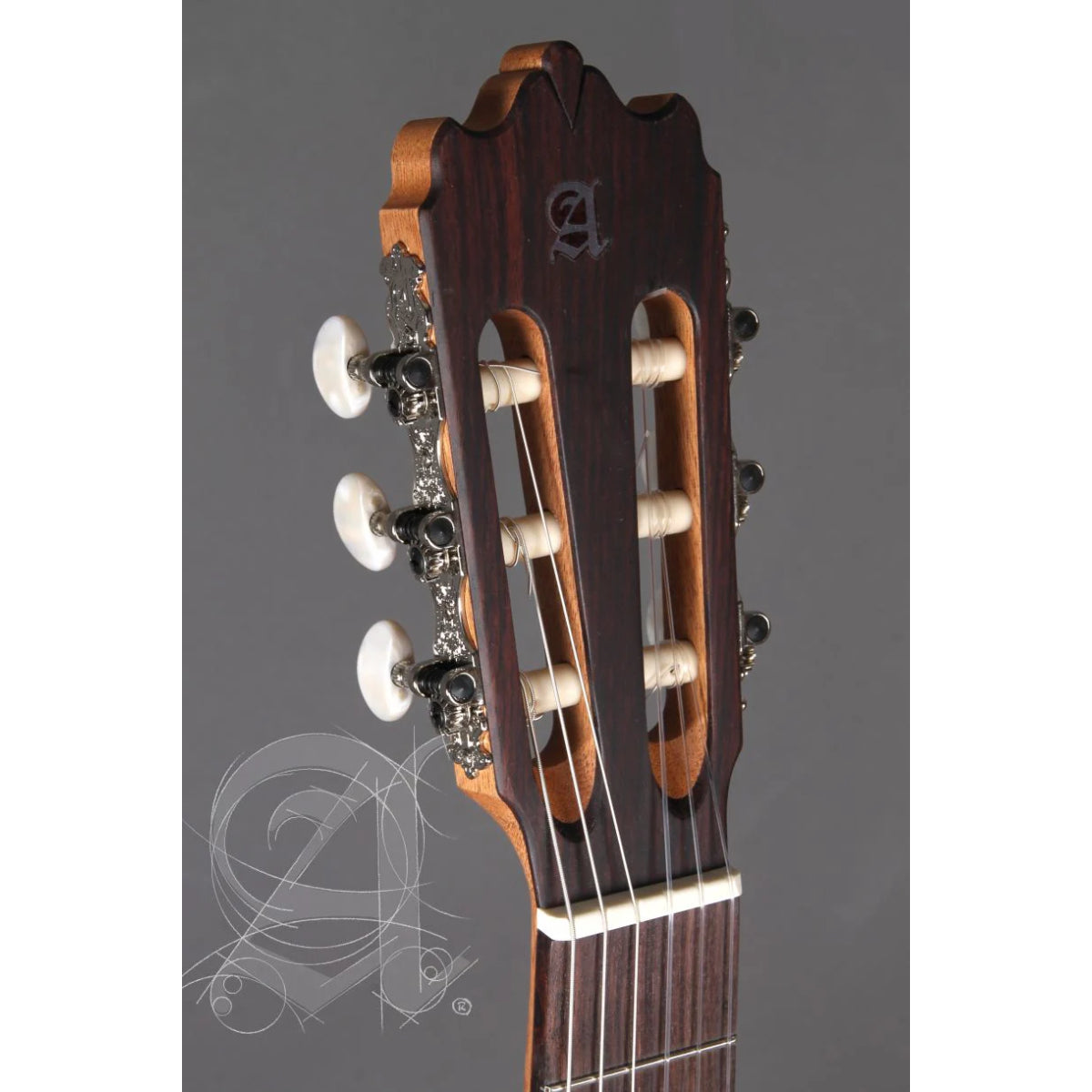 Đàn Guitar Classic Alhambra 3OP