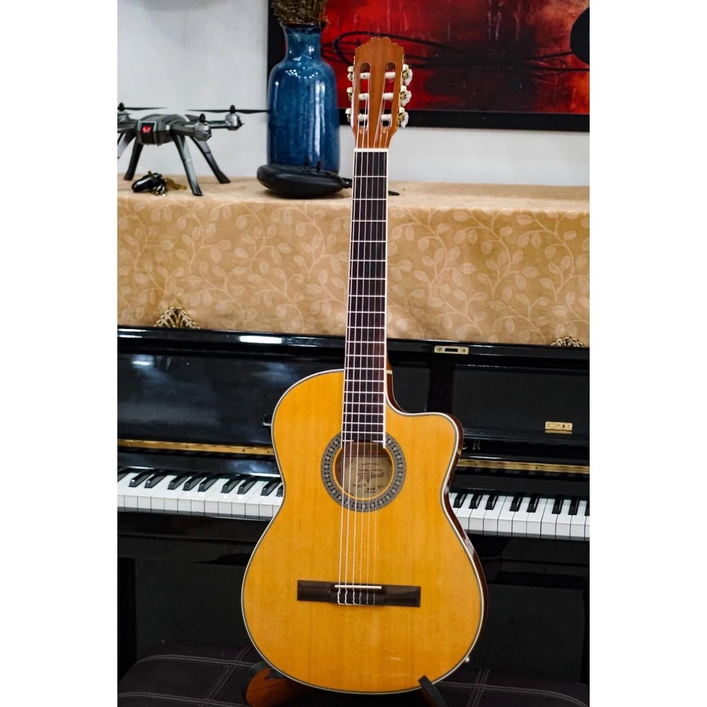 Đàn Guitar Classic Tagima Madrid