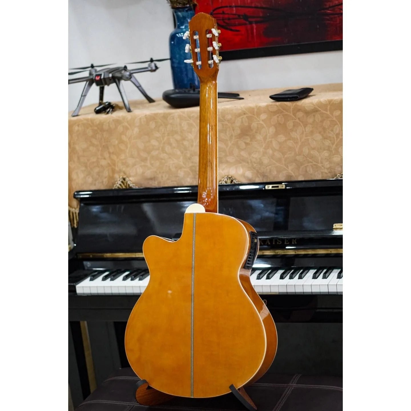 Đàn Guitar Classic Tagima Vegas