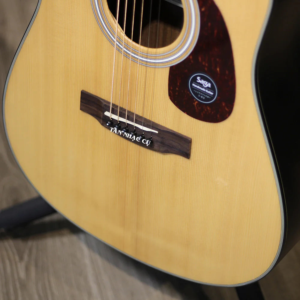 Đàn Guitar Saga SF800C Acoustic