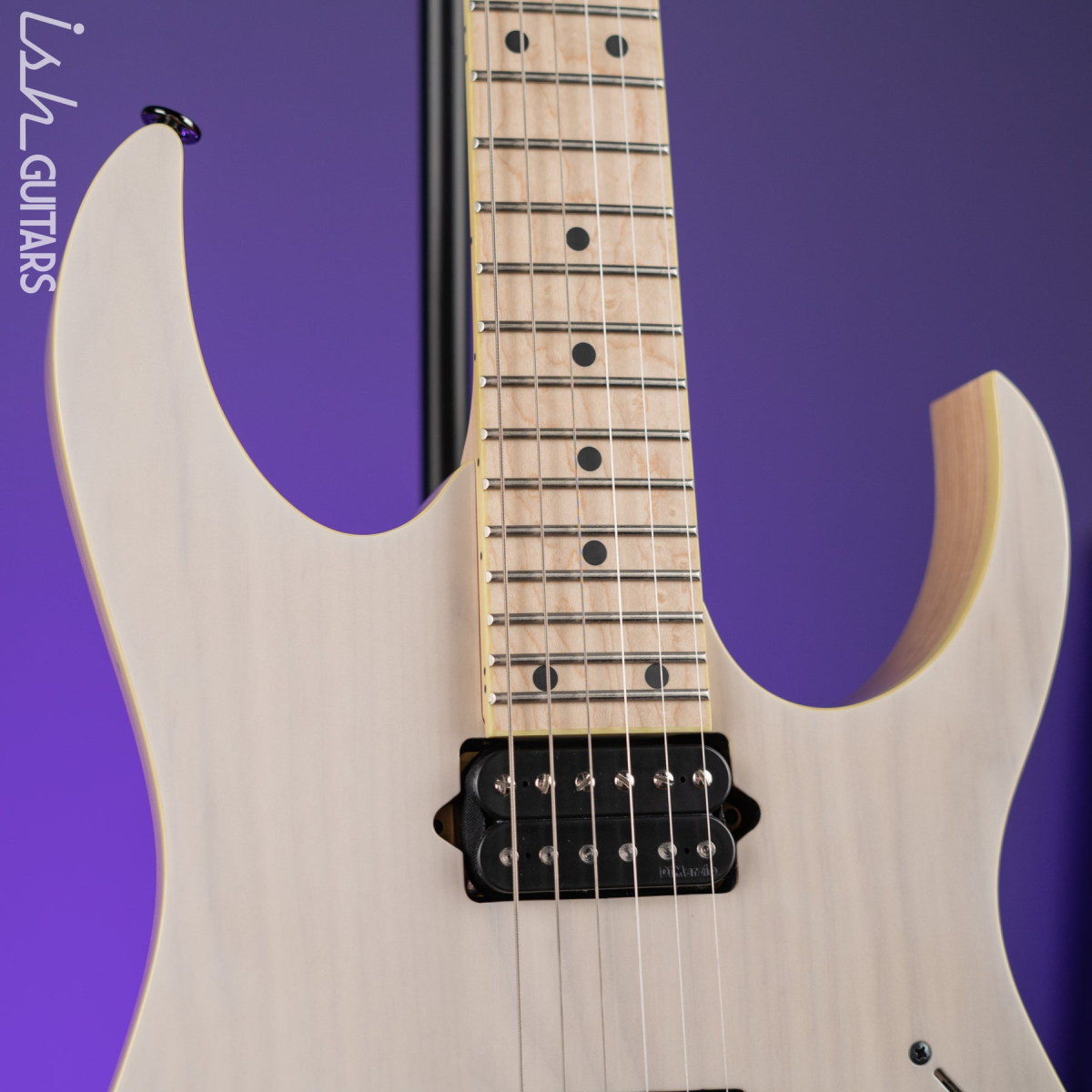 Đàn Guitar Điện Ibanez Prestige RG652AHM, HH, Antique White Blonde