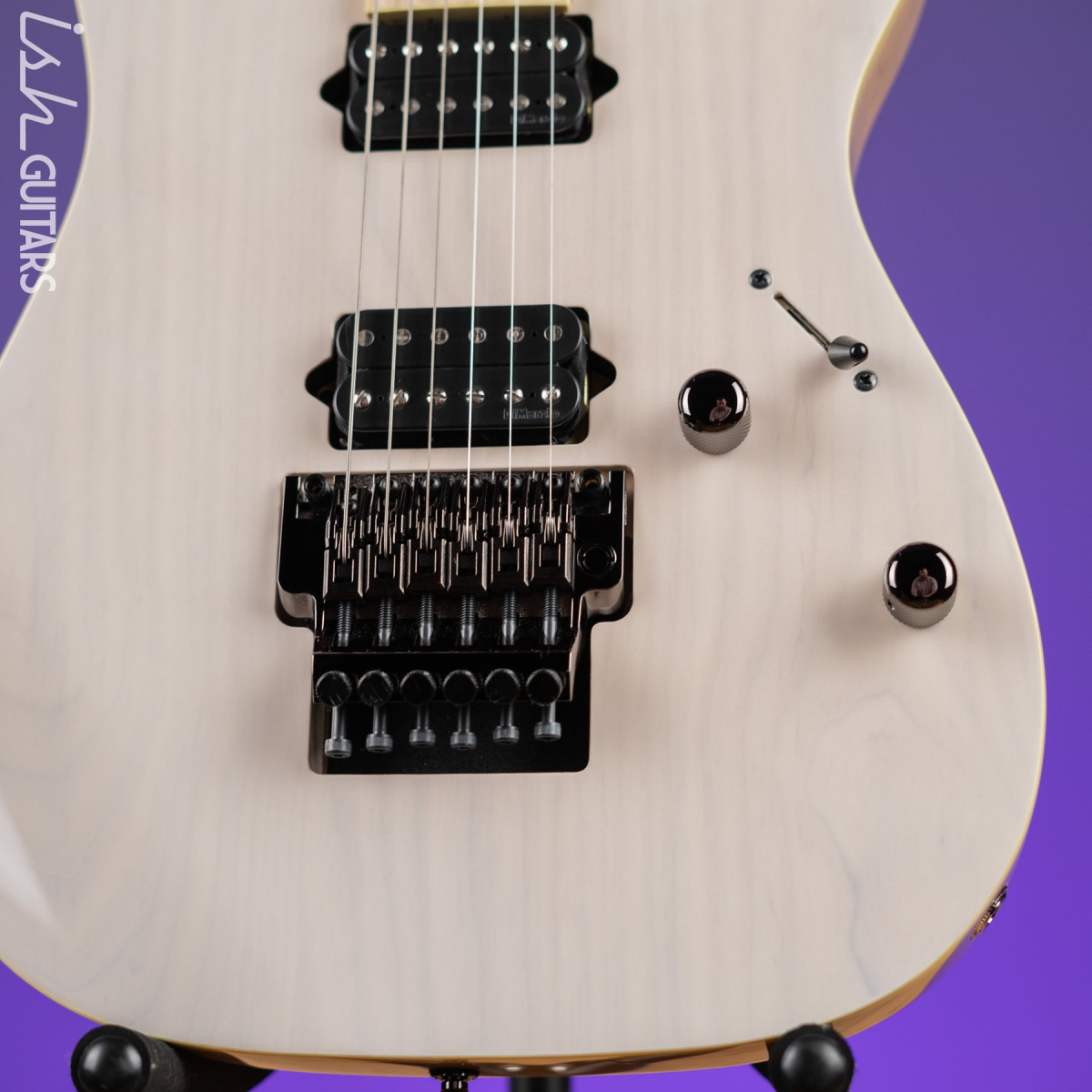 Đàn Guitar Điện Ibanez Prestige RG652AHM, HH, Antique White Blonde