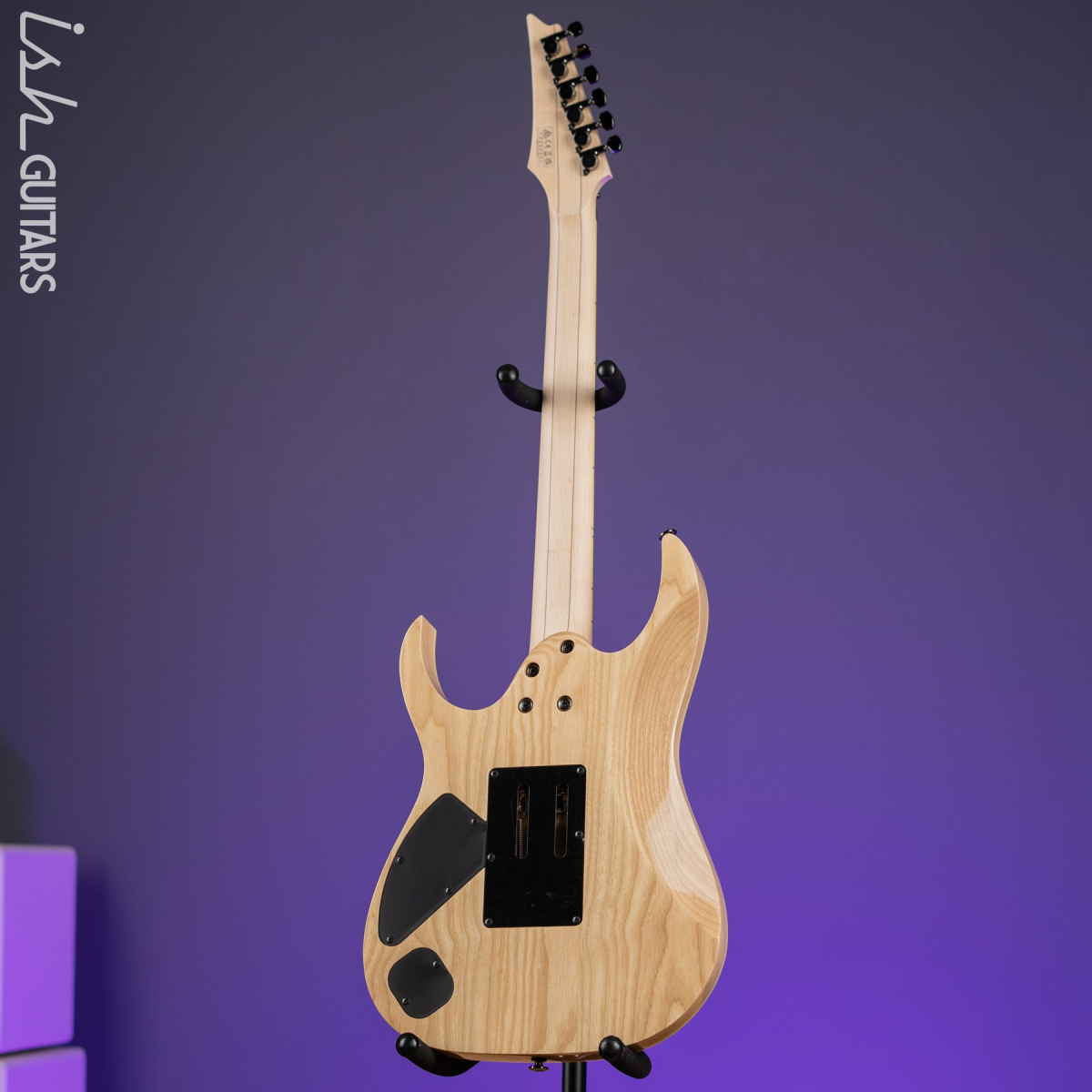 Đàn Guitar Điện Ibanez Prestige RG652AHM, HH, Antique White Blonde