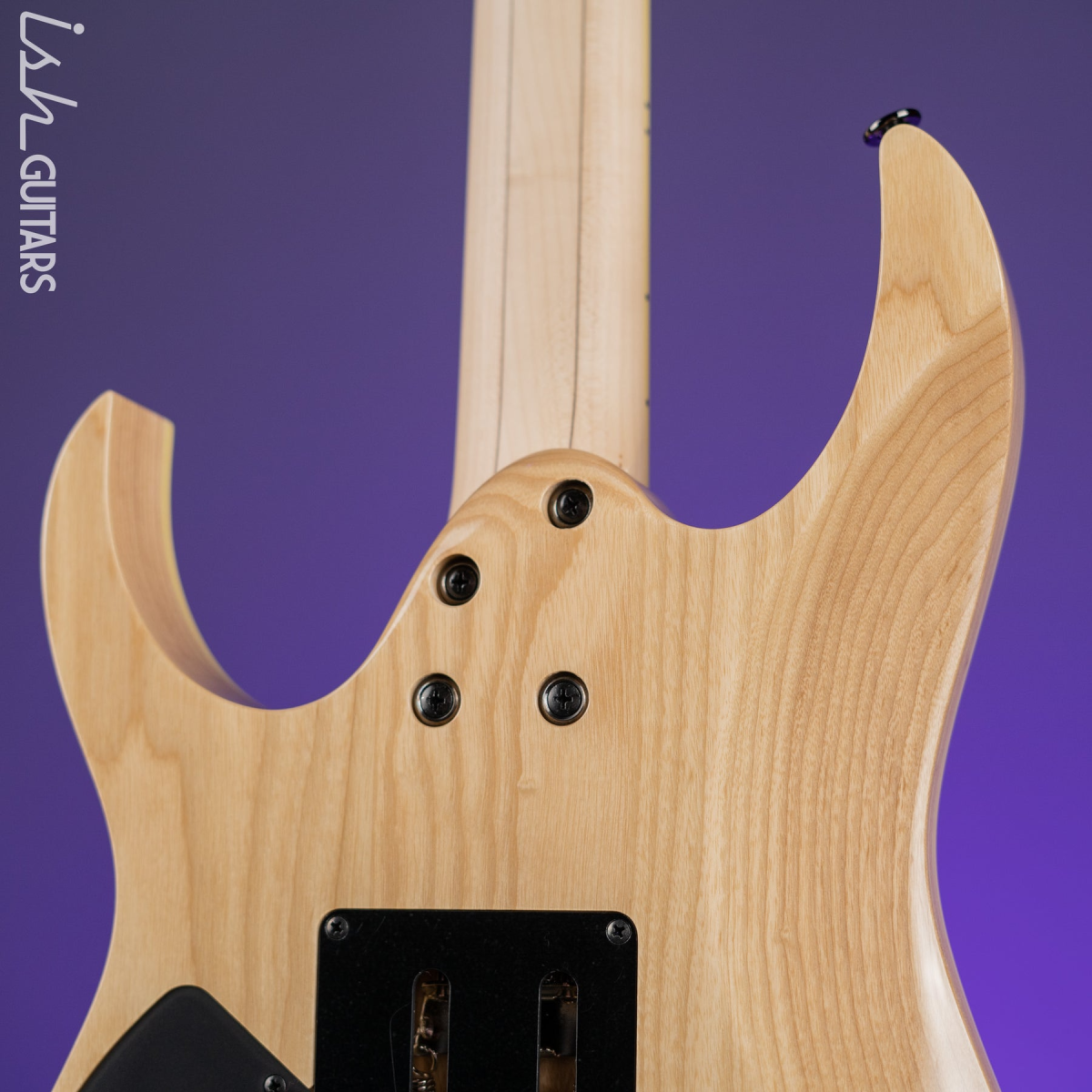 Đàn Guitar Điện Ibanez Prestige RG652AHM, HH, Antique White Blonde