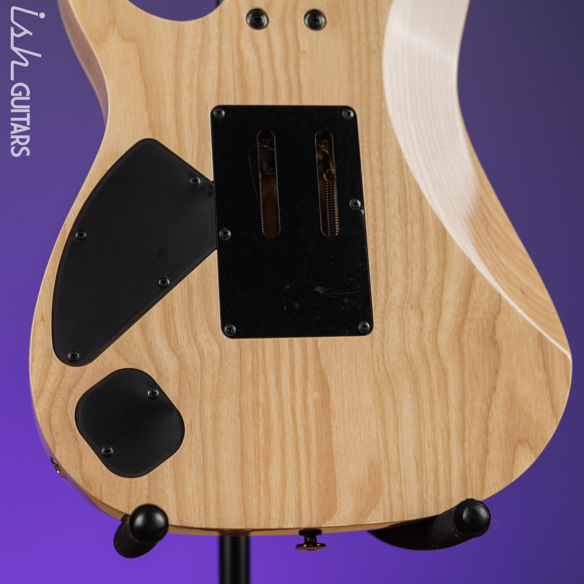 Đàn Guitar Điện Ibanez Prestige RG652AHM, HH, Antique White Blonde