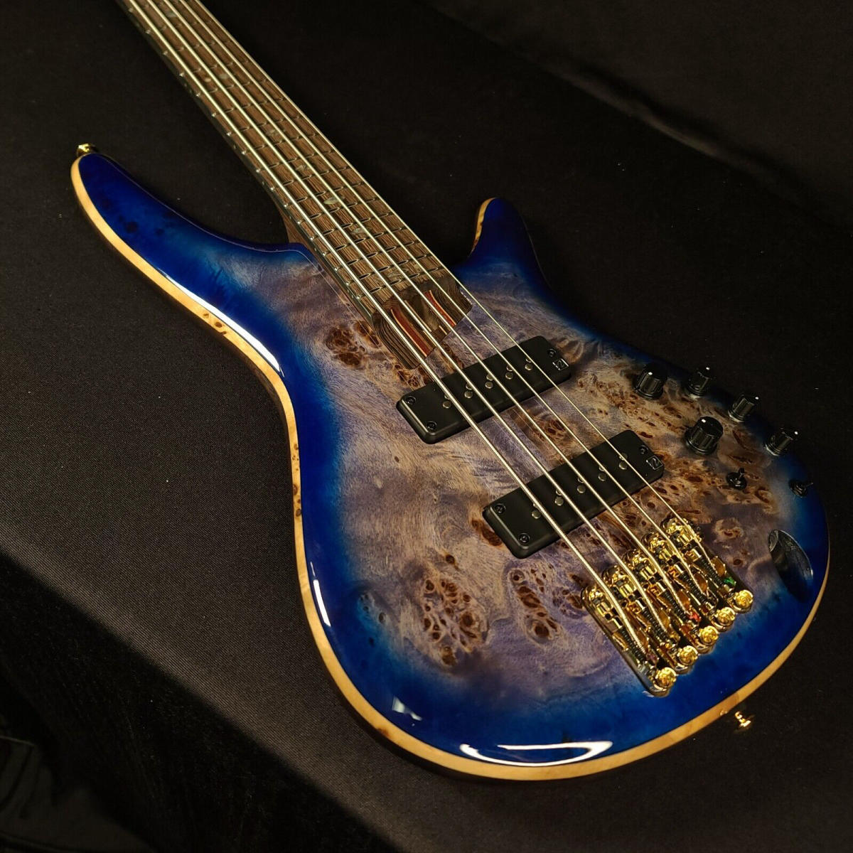 Đàn Guitar Bass 5-Dây Ibanez SR Premium, Ibanez SR2605, Cerulean Blue Burst w/Bag