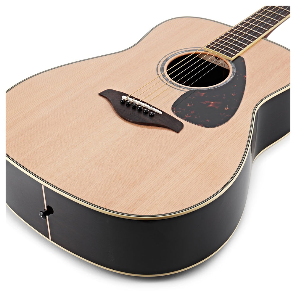Yamaha FG830