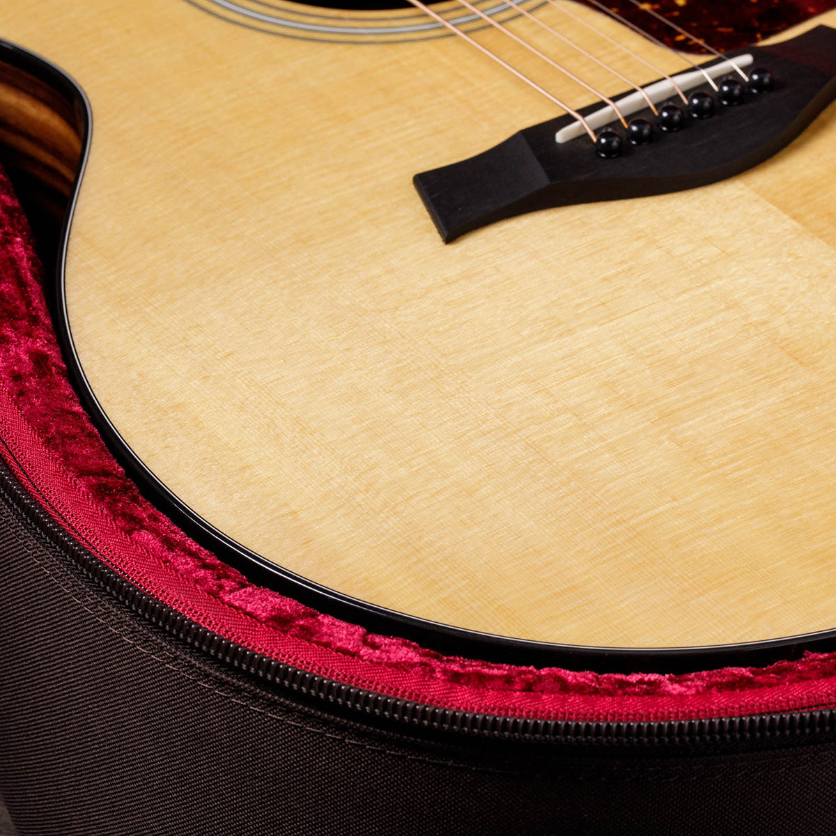 Đàn Guitar Taylor 214CE Plus Acoustic w/Bag