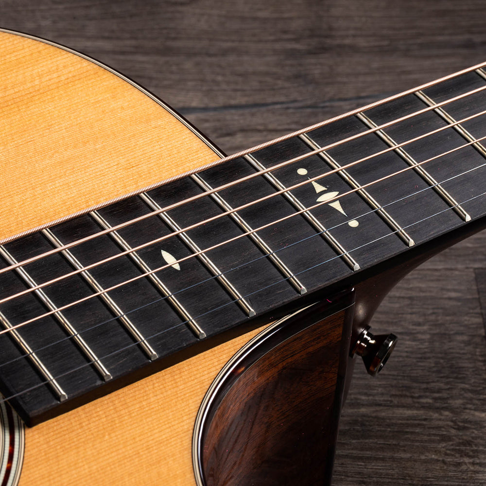 Đàn Guitar Taylor 512CE 12Fret Acoustic w/Case