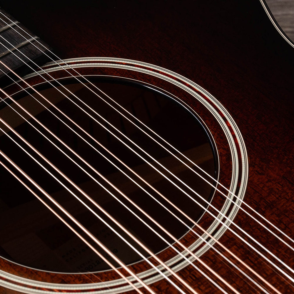 Đàn Guitar Taylor 562CE Acoustic w/Case