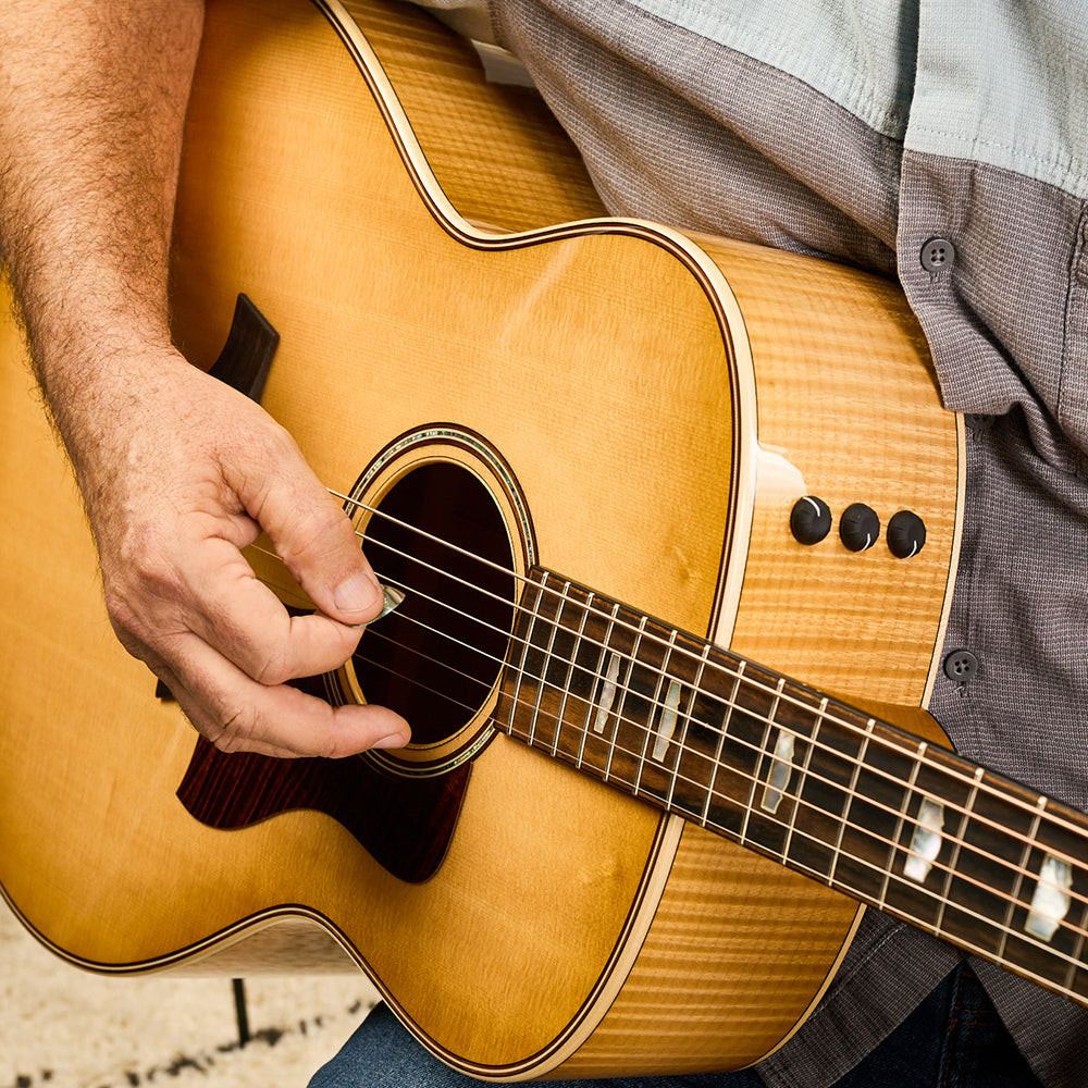 Đàn Guitar Taylor 618E Acoustic w/Case