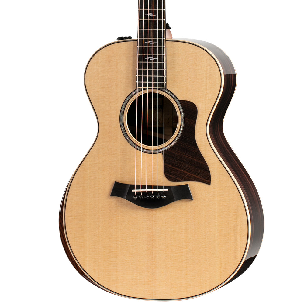 Guitar Taylor 812E