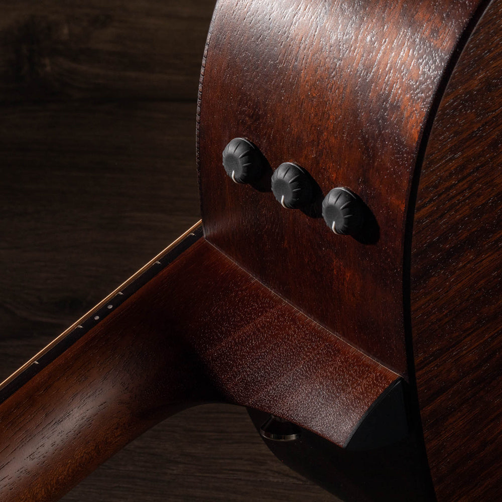 Đàn Guitar Taylor AD17E Acoustic w/Case