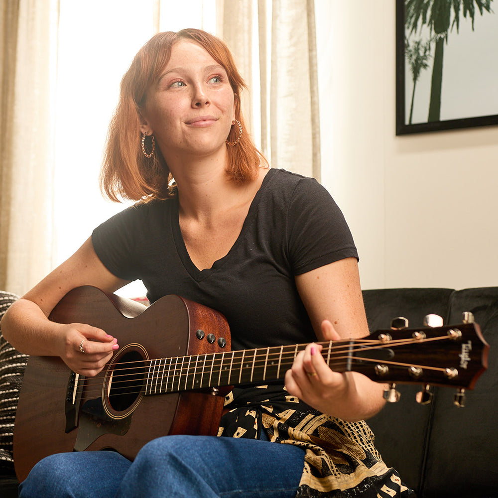 Đàn Guitar Taylor AD22E Acoustic w/Bag