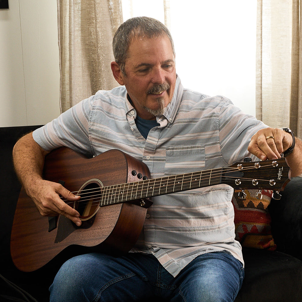 Đàn Guitar Taylor AD27E Acoustic w/Bag