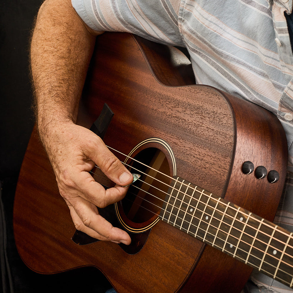 Đàn Guitar Taylor AD27E Acoustic w/Bag