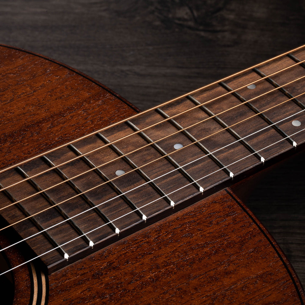 Đàn Guitar Taylor AD27E Acoustic w/Bag