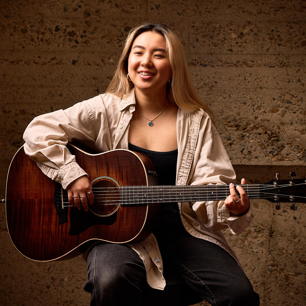 Đàn Guitar Taylor AD27E Flametop Acoustic w/Bag