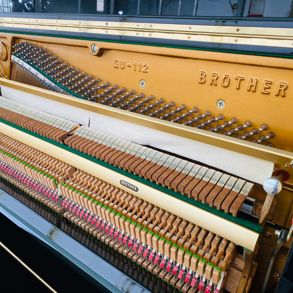 Đàn Piano Cơ Brother GU112