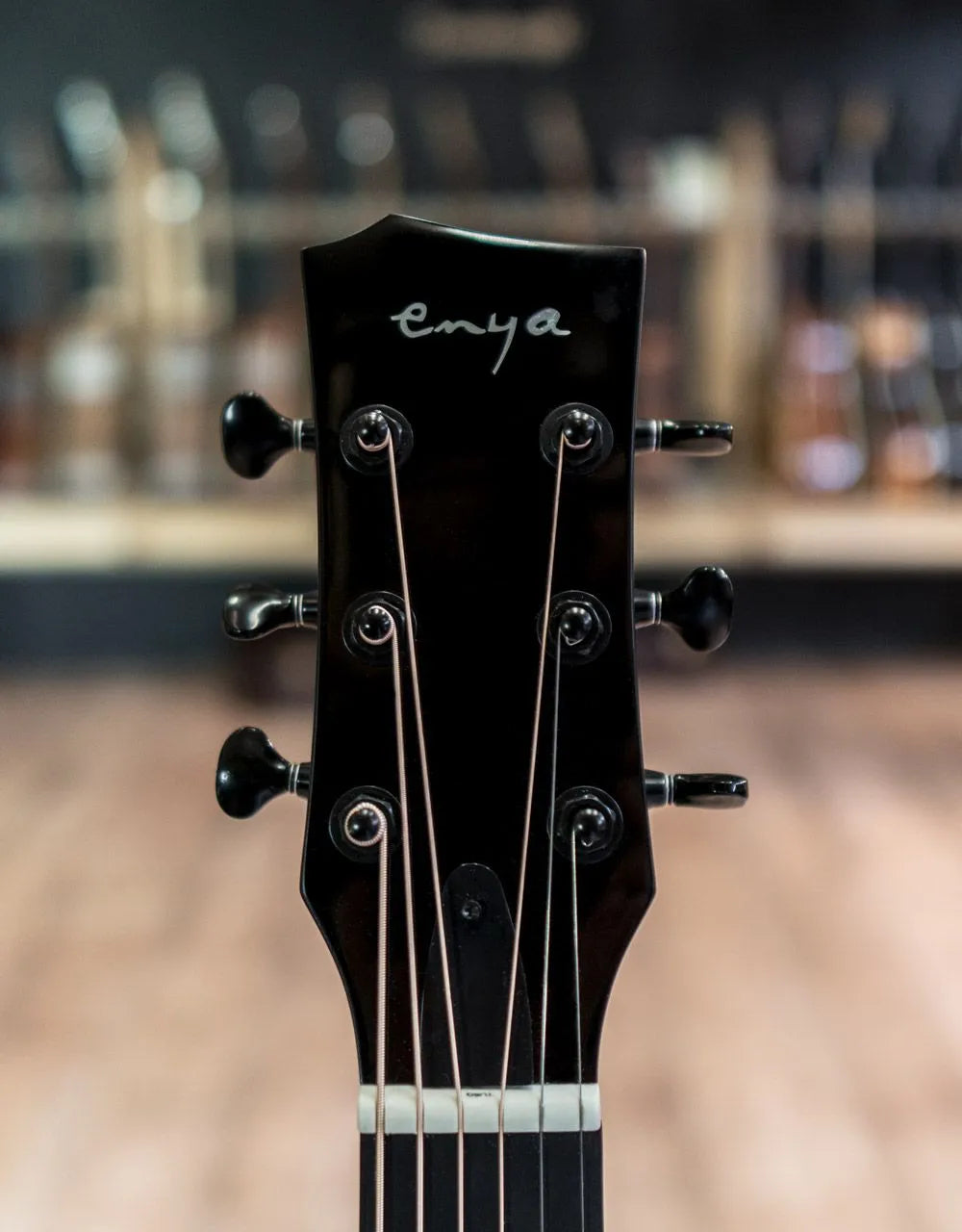 Đàn Guitar Acoustic Enya EAX2C Pro EQ