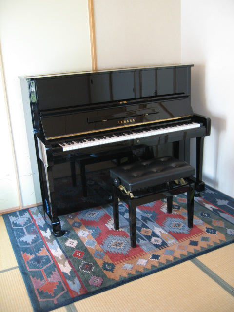 Đàn Piano Cơ Upright Yamaha U1H - Qua Sử Dụng