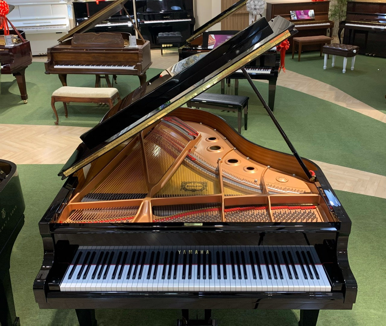 Grand Piano Yamaha C3